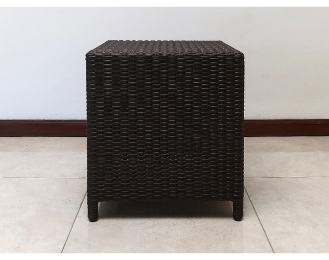 TUBAN 【受注生産商品】Synthetic Rattan Side Tableの写真