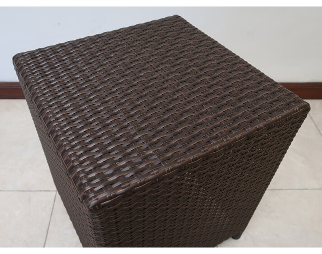 TUBAN 【受注生産商品】Synthetic Rattan Side Tableの写真