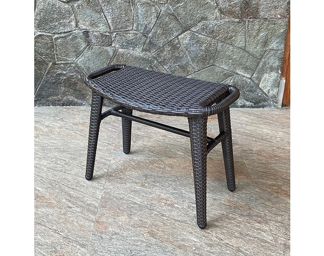 TUBAN Synthetic Rattan Stoolの写真