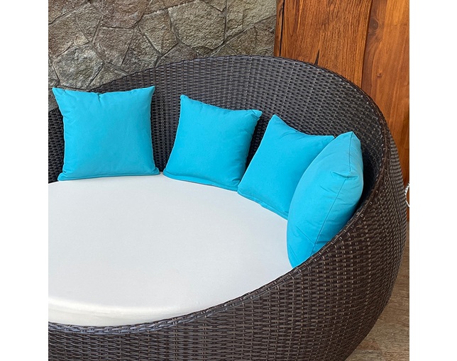 TUBAN 【受注生産品】Synthetic Rattan Daybed Sofaの写真