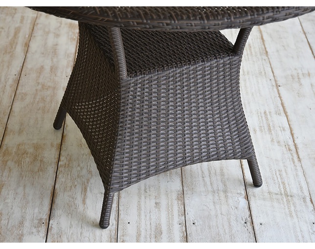 TUBAN Synthetic Rattan Round Tableの写真