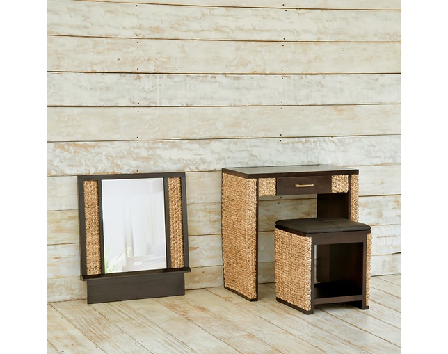 MITRA Water Hyacinth Dresser Setの写真