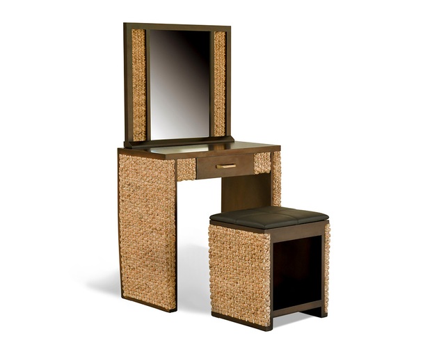 MITRA Water Hyacinth Dresser Setの写真