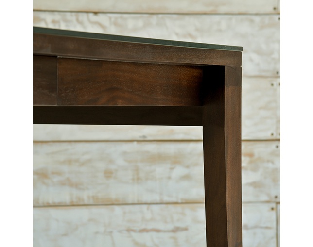 MITRA Water Hyacinth Dining Table with Glass & Carving Woodの写真