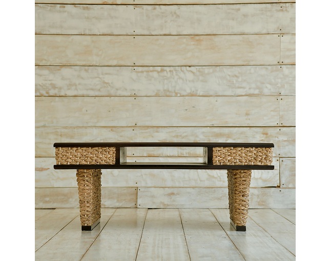 MITRA Water Hyacinth Modern Low Table の写真