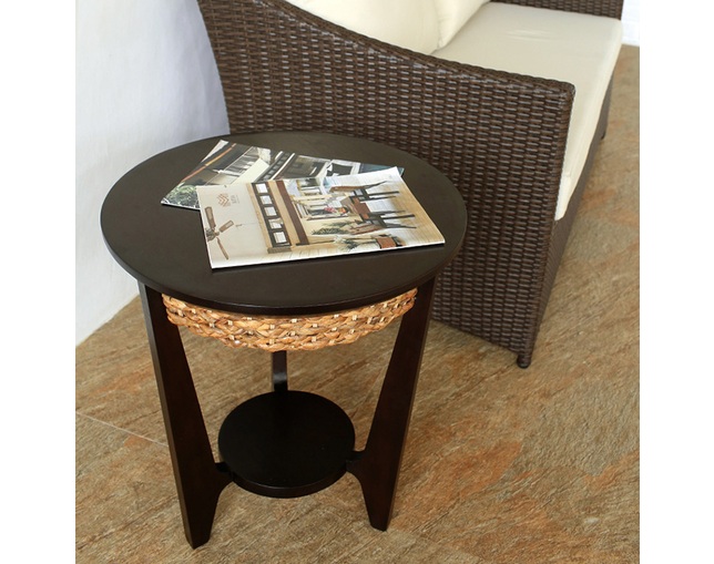 MITRA Water Hyacinth Round Side Tableの写真