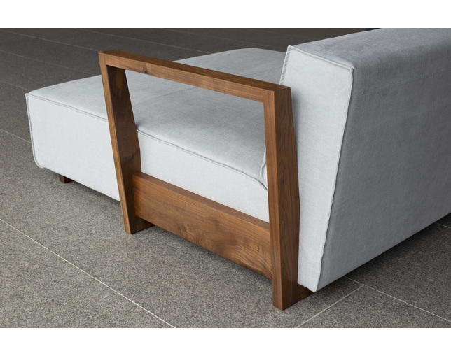 NOUS PROJECTS BARIS One-Arm Couchのメイン写真
