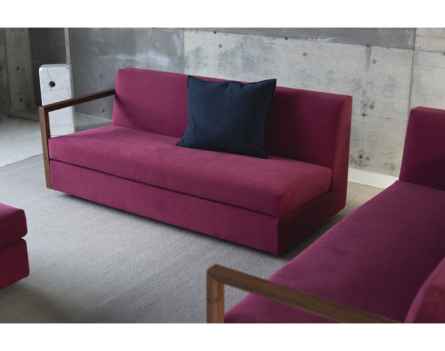 NOUS PROJECTS MARUKO One-Arm Sofaの写真