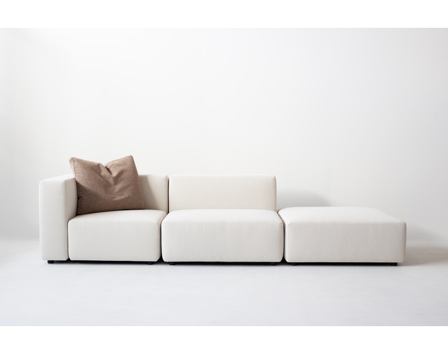 NOUS PROJECTS SQUARE MODULAR Ottomanの写真