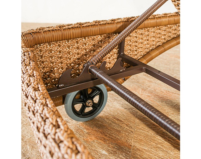 Valen Synthetic Hyacinth Sun Bedの写真