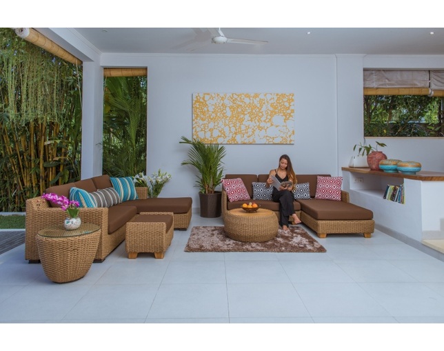 Valen Synthetic Hyacinth Moonlight Tableの写真