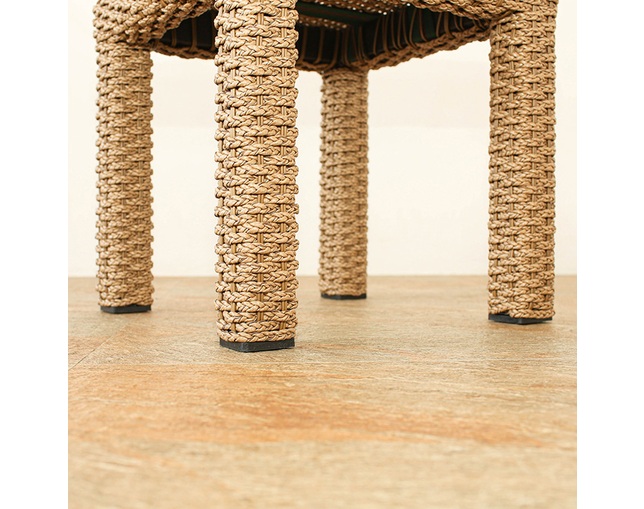 Valen Synthetic Hyacinth Square Side Tableの写真