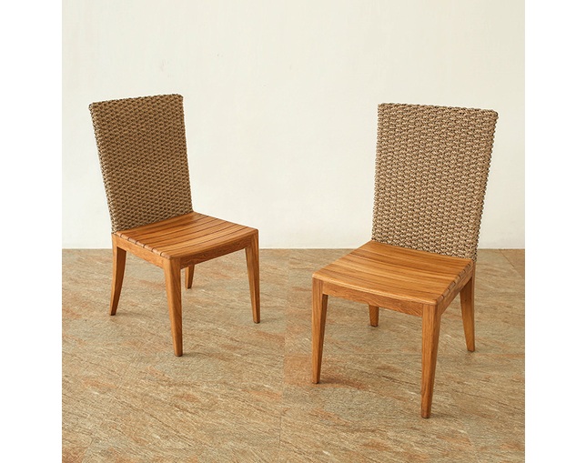 Valen Synthetic Hyacinth No Arm Chairの写真