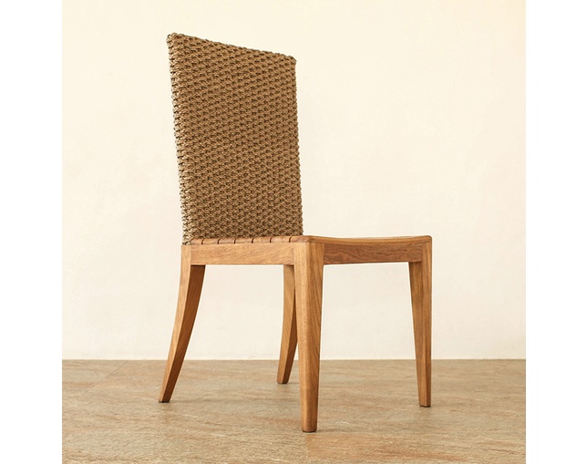 Valen Synthetic Hyacinth No Arm Chairの写真