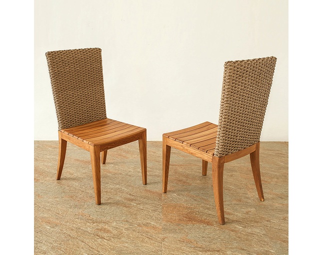 Valen Synthetic Hyacinth No Arm Chairの写真