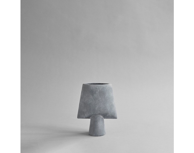 101 COPENHAGEN Sphere Vase Square, Mini - Light Greyの写真