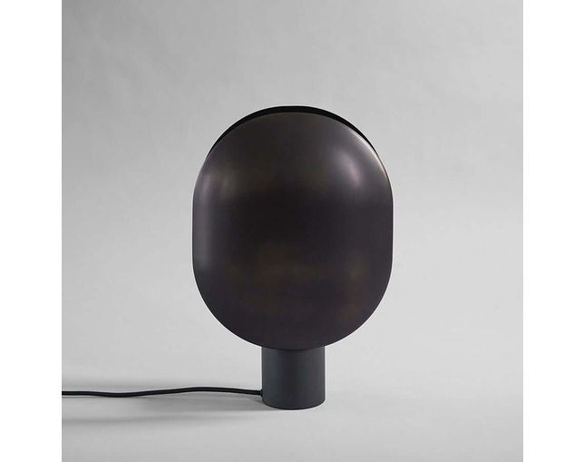101 COPENHAGEN Clam Table Lamp - Burned Blackの写真