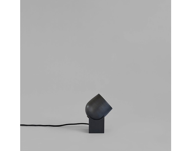 101 COPENHAGEN 101 COPENHAGEN Pivot Table Lamp Bronzeの写真