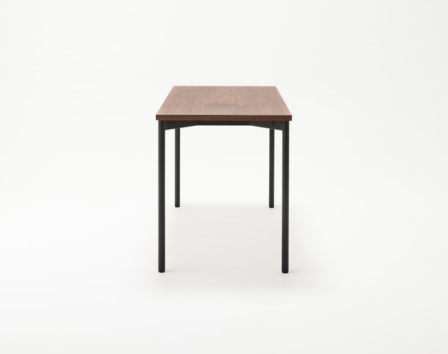 WAAK° WAAKdesk TypeA 天板:ウォールナット／脚:ブラックの写真