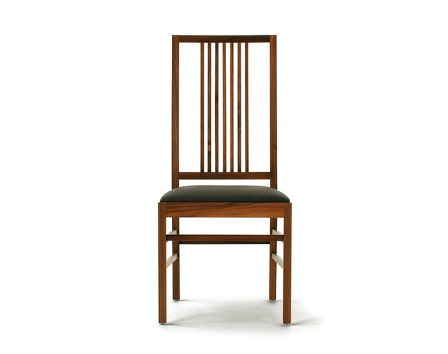 ROCKSTONE A&C side chairの写真