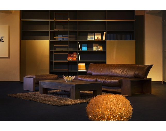 ROCKSTONE KIZA 2seater sofaの写真