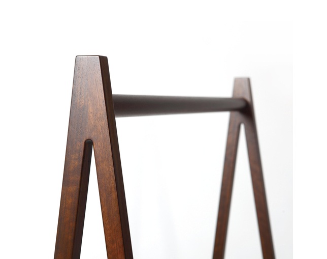 tobi tobi 1005 dress rackの写真