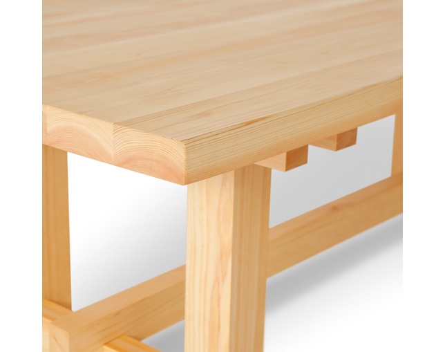 TOTSUKAWA LIVING TOTSUKAWA dining tableの写真