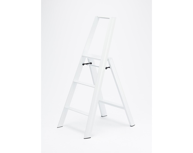 長谷川工業 Step stool / lucano 3-stepの写真