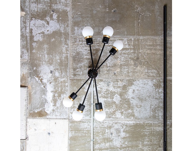 gram eight DEVON 6灯シーリングライト　の写真