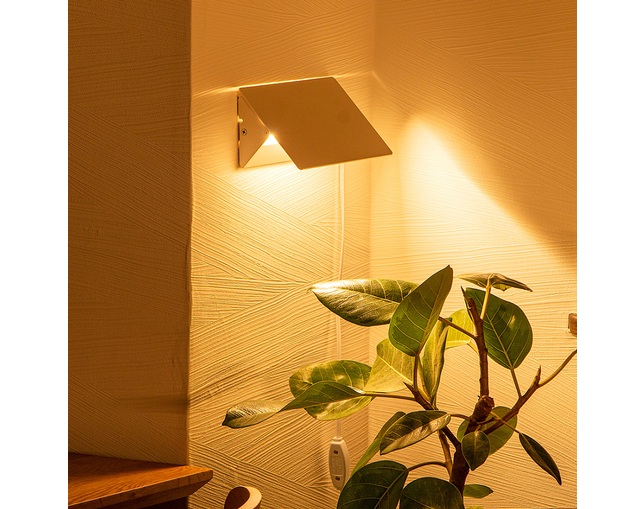 gram eight CURIL　LEDウォールライト　Sの写真