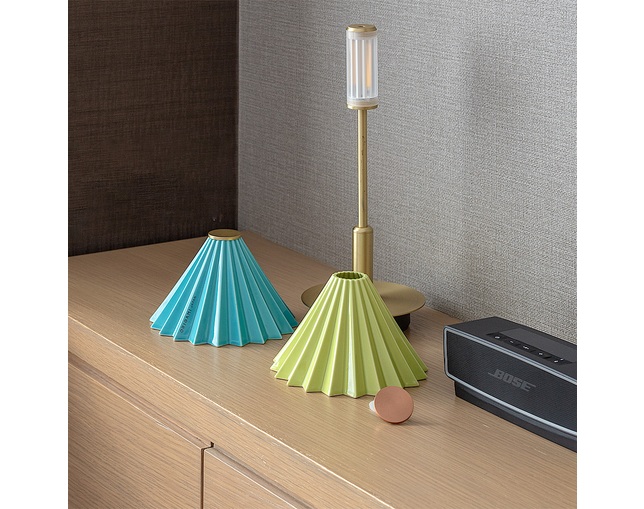 gram eight ORIGAMI LAMP PORTABLE オリガミランプポータブルの写真