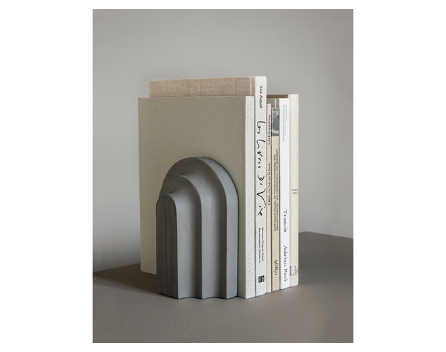 WOUD Arkiv ブックエンドの写真