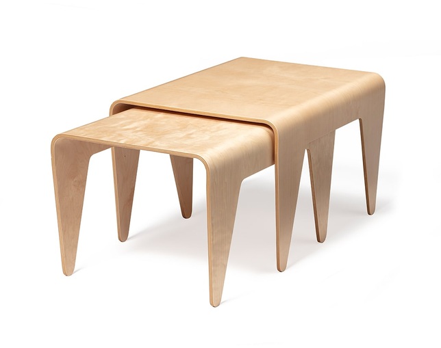 ISOKON Nesting Tableの写真