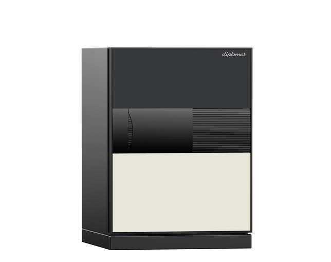 ディプロマット・ジャパン DPS7000GCの写真
