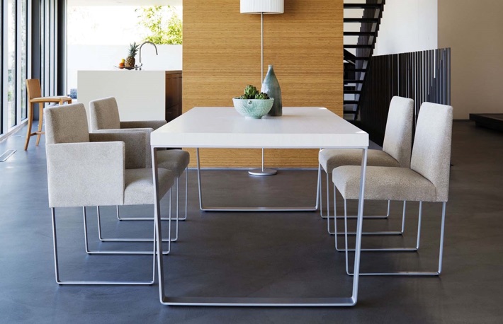 オリジナルデザイン家具「エーディコア・ディバイズ」スペシャルセール 大阪・心斎橋のカルーセル画像8