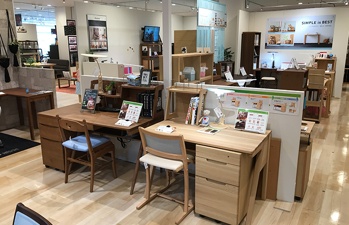 カリモク家具 宇都宮ショールーム内 特別な2日間のカルーセル画像10