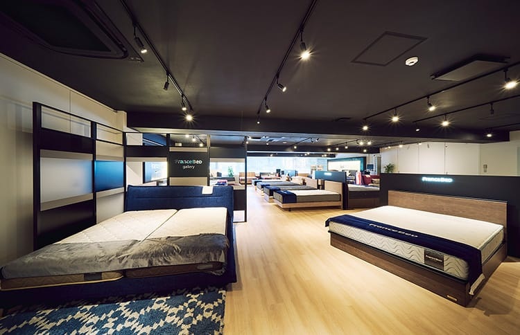 フランスベッドギャラリー新宿 新春初売りセール 1/2～10のカルーセル画像1