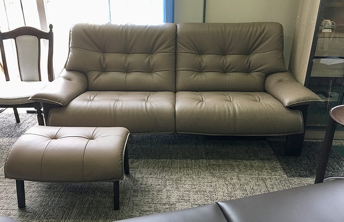 カリモク家具”価格改定前”「リフレッシュクリアランス」＆「家具の相談会」in富山 5/27～6/4のカルーセル画像3