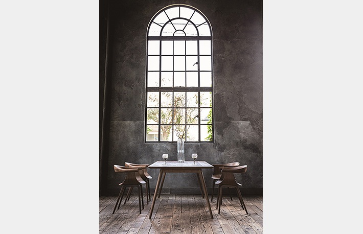 冨士ファニチア 福岡ショールーム「クリアランスセール 2024」1/20･21のカルーセル画像2