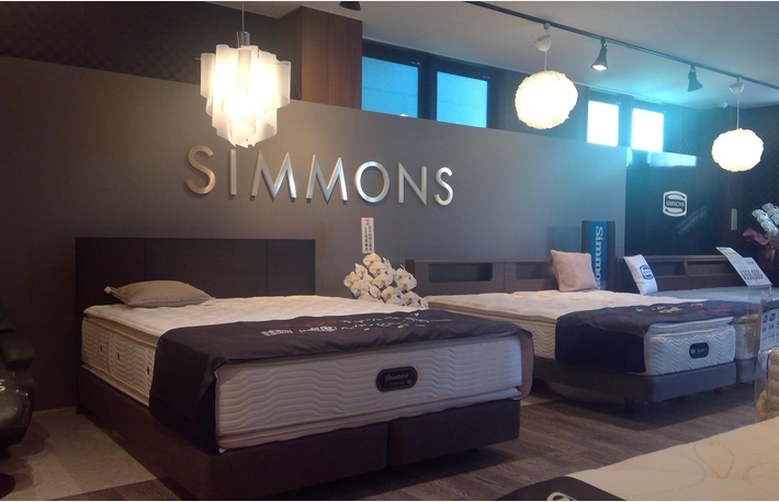 ベッド専門店「クリアランスセール」のカルーセル画像3