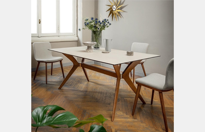 処分特価ダイニングテーブルカリガリストウキョウ/Calligaris TOKYO 処分特価ダイニングテーブルカリガリストウキョウ/Calligaris TOKYO