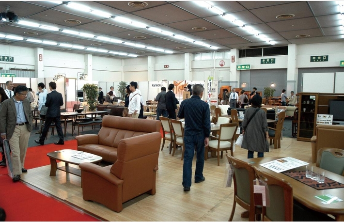 第37回家具メッセ広島in広島産業会館東展示館　3/20～23のカルーセル画像2