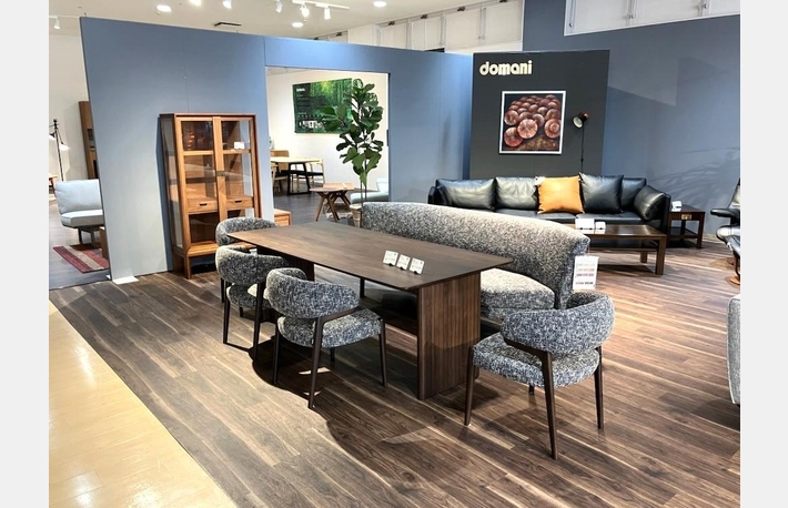 カリモク家具金沢ショールームフェア「歳末感謝フェア」12/13～12/21のカルーセル画像3