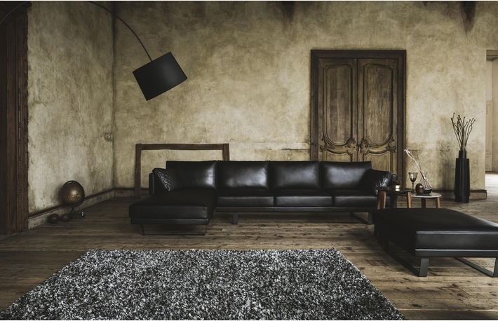 カリモク家具 広島ショールーム「新春初売りフェア」1/3～12のカルーセル画像5