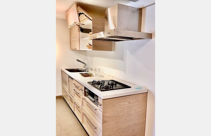 マイデザイン千駄ヶ谷【移転最終大処分】全展示品70～50％OFF 10/9～10/26のカルーセル画像16