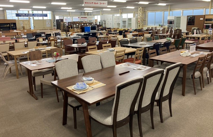 カリモク家具フェアin緒川アウトレット1/24・25のカルーセル画像5