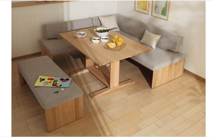 カリモク家具 仙台ショールーム「快適家具の販売会」5/10～18のカルーセル画像4