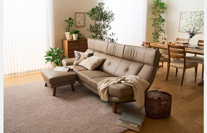 新しい年に、最高の家具を-カリモク家具初売りフェア　同時開催～学習デスク販売会～1/3～12のカルーセル画像2