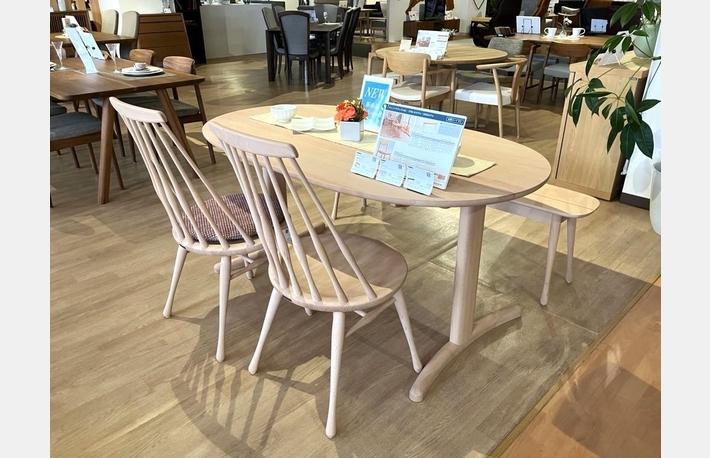 カリモク家具　本社ショールーム「夏のこだわり家具フェア」8/9～8/17のカルーセル画像13