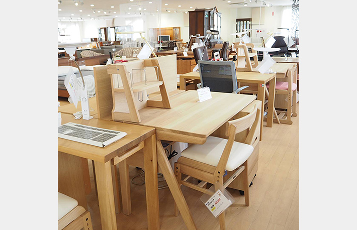 カリモク鶴見アウトレット横浜市「現品理由あり家具フェア」8/30・31のカルーセル画像6